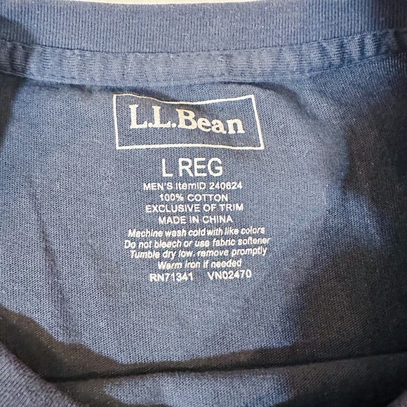 L.L. Bean Cotton T-shirt Men - Large Regular - 3 PACK - 2 White 1 Blue - Picture 5 of 6